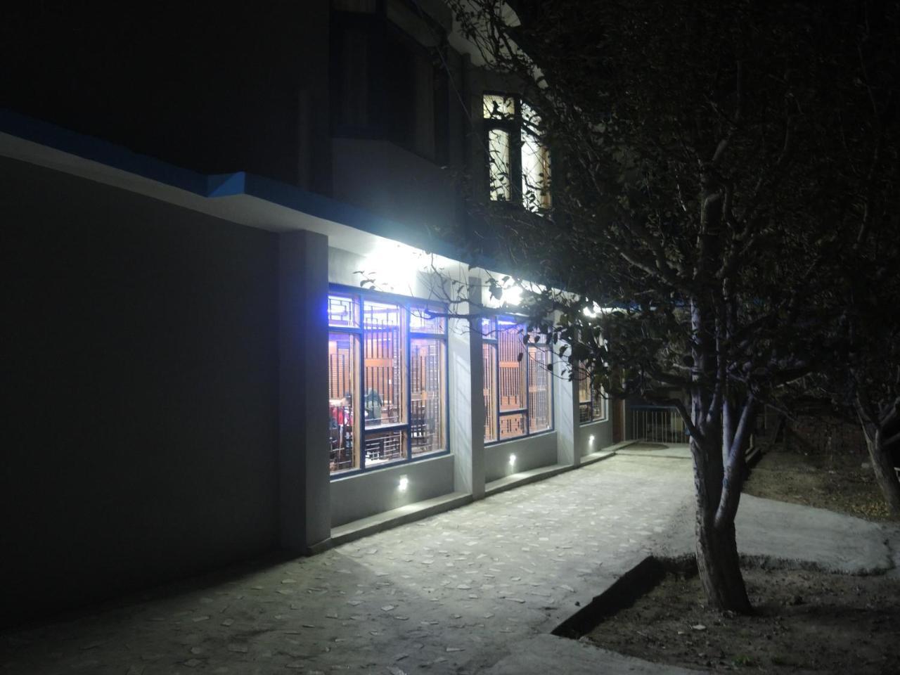 קאלפה The Alpine Nest Hotel מראה חיצוני תמונה