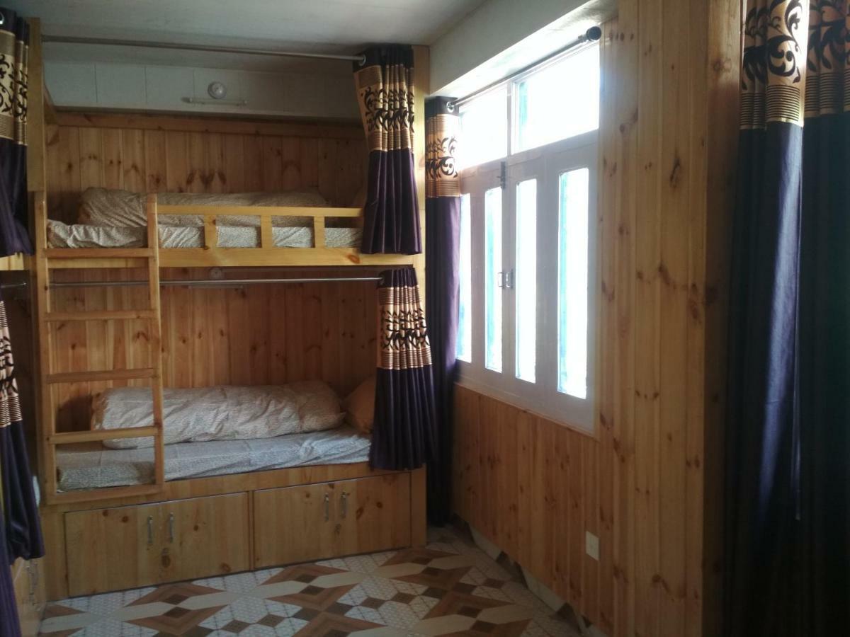 קאלפה The Alpine Nest Hotel מראה חיצוני תמונה