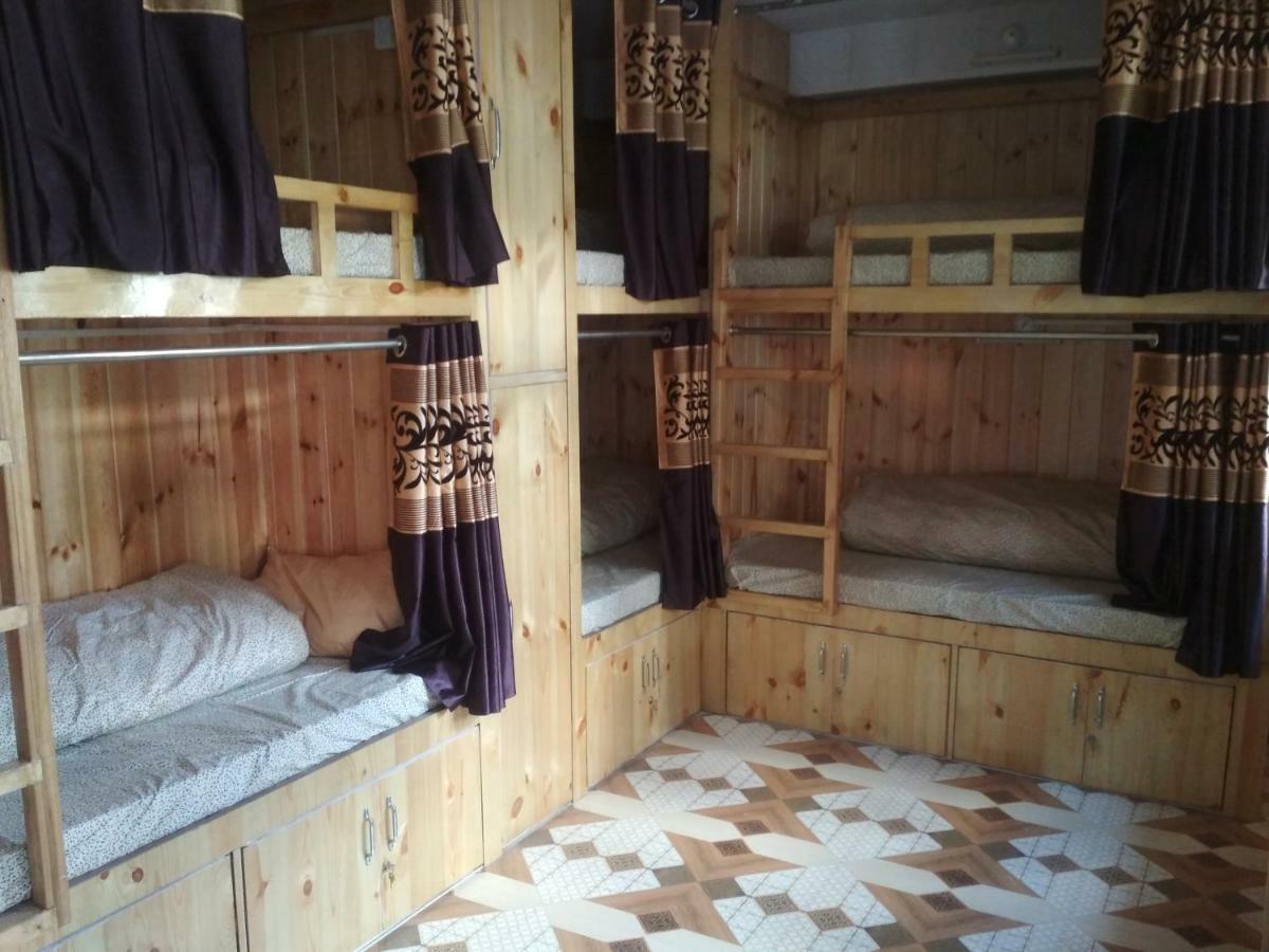 קאלפה The Alpine Nest Hotel מראה חיצוני תמונה